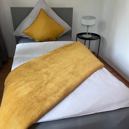 Apartment 4 20km Dus Airport